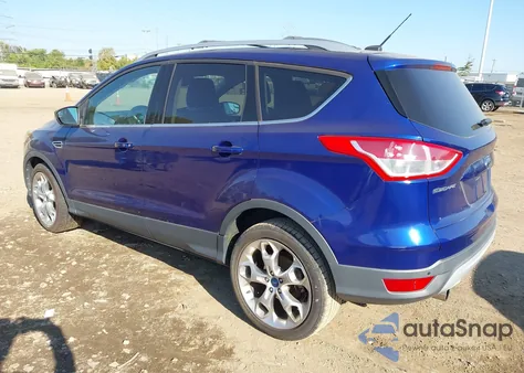 2013 Ford Escape Titanium z USA, uszkodzony, nr VIN 1FMCU0J90DUA09113